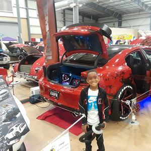 Meet your Posher, Taylor